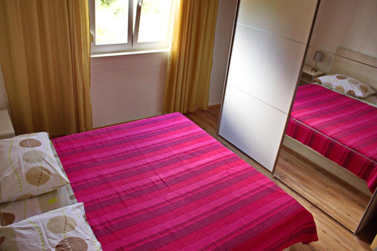 Apartments By The Sea Nin, Zadar - 12890 Екстериор снимка