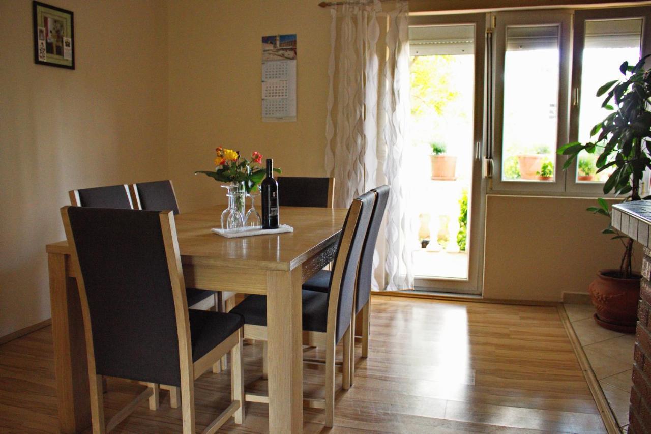 Apartments By The Sea Nin, Zadar - 12890 Екстериор снимка