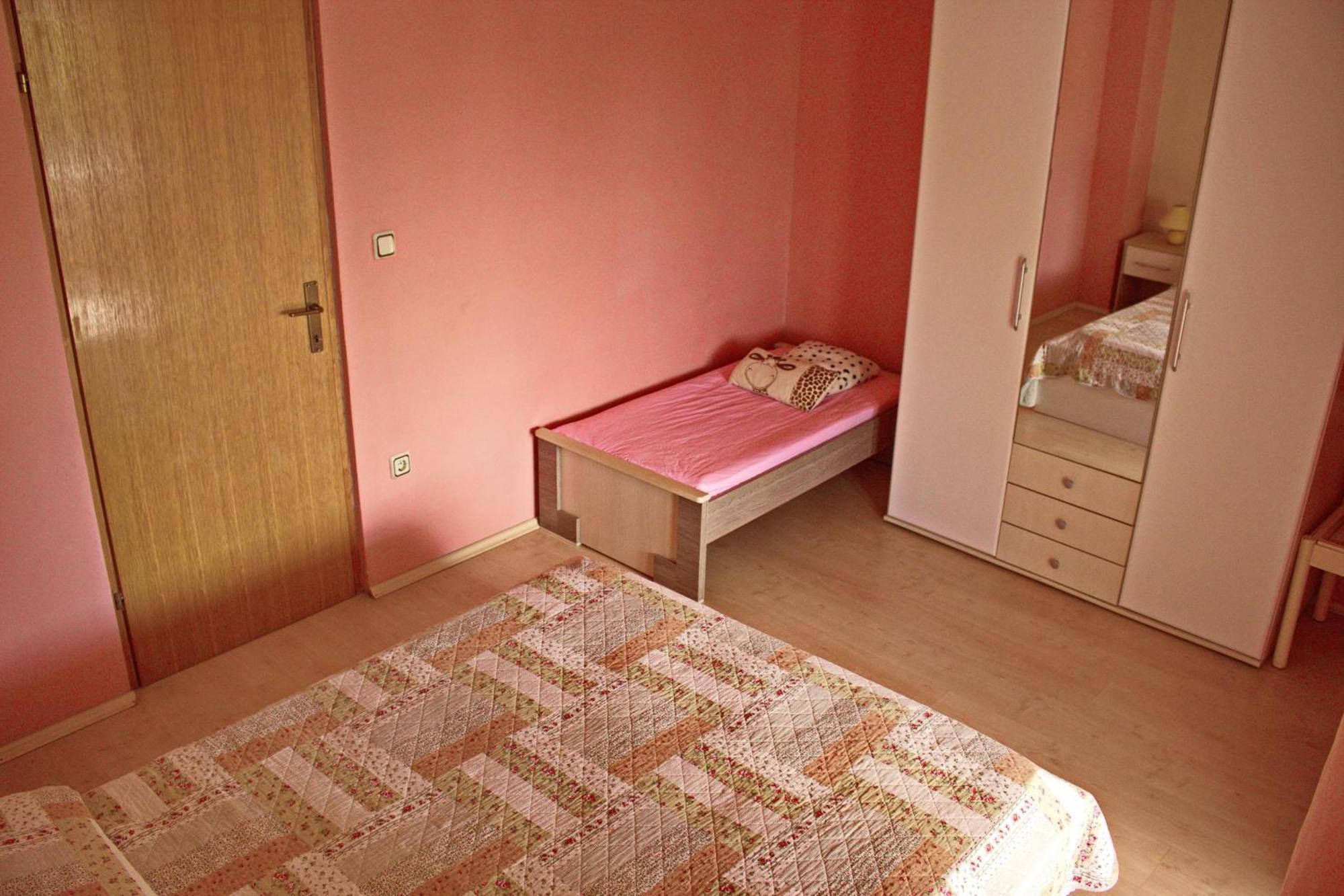 Apartments By The Sea Nin, Zadar - 12890 Стая снимка