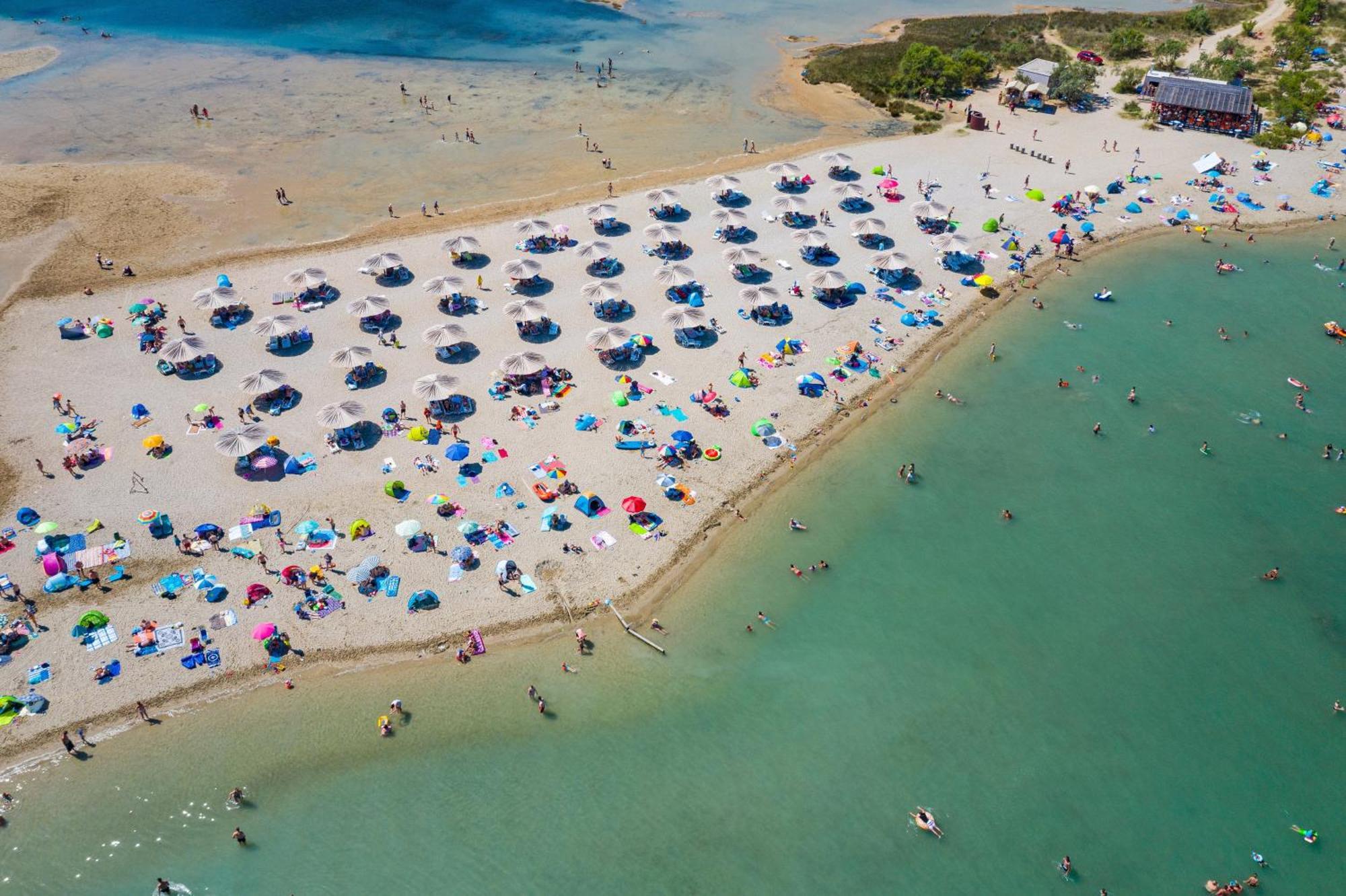 Apartments By The Sea Nin, Zadar - 12890 Екстериор снимка
